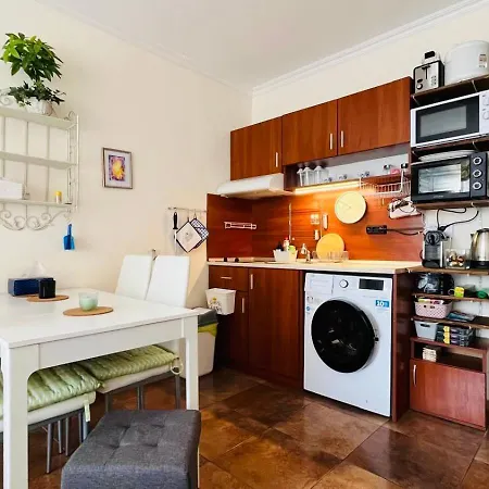 Abelia а-21 Sunny Apartman